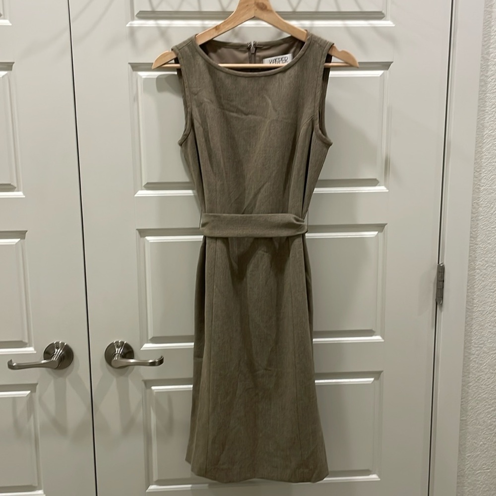 Kasper Sheath Dress - Size 4